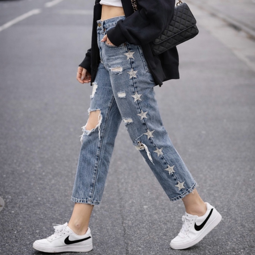 Carmar Star Embellished Crop Jeans.